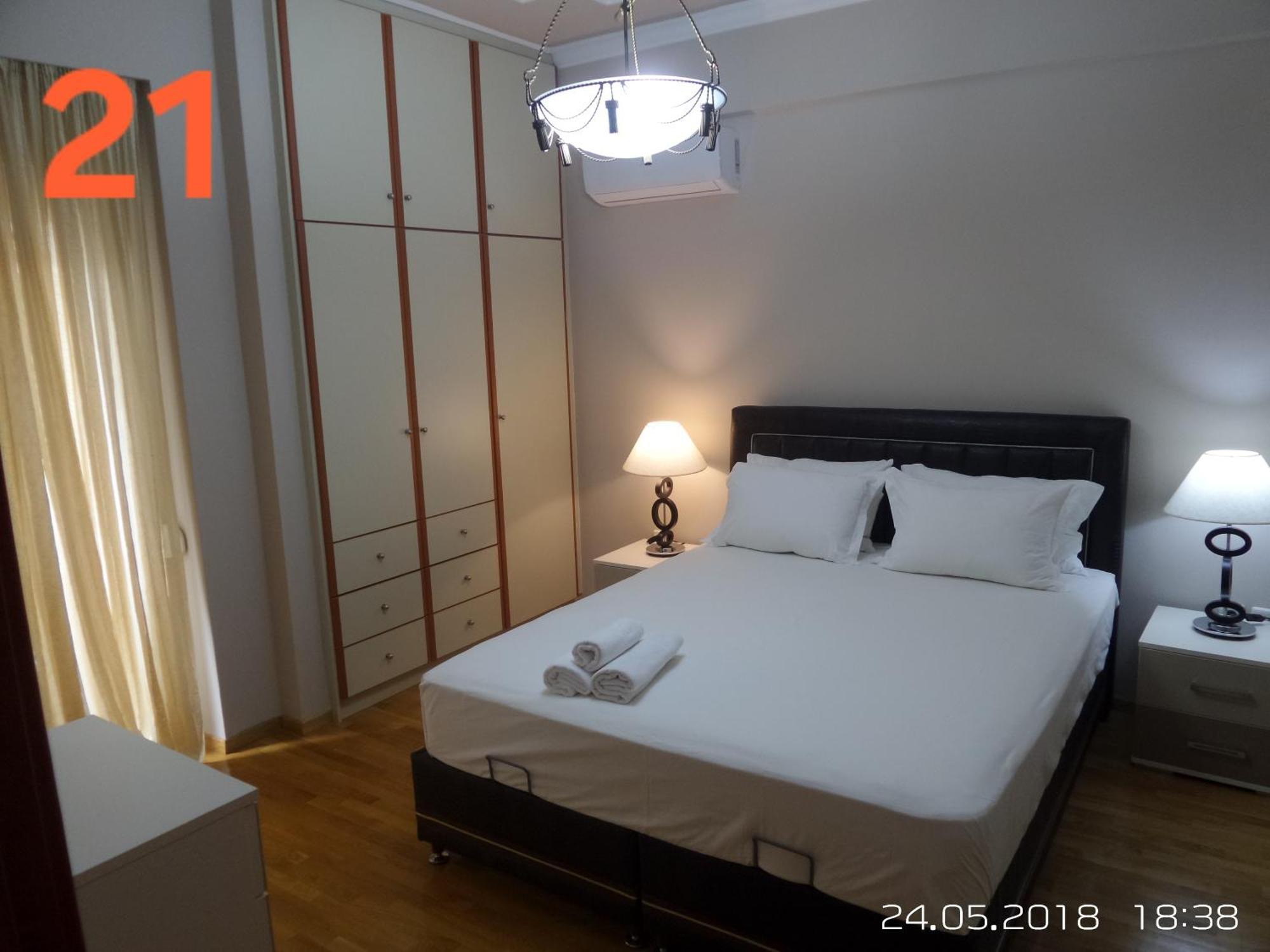 Kouros City Center Кавала Екстериор снимка